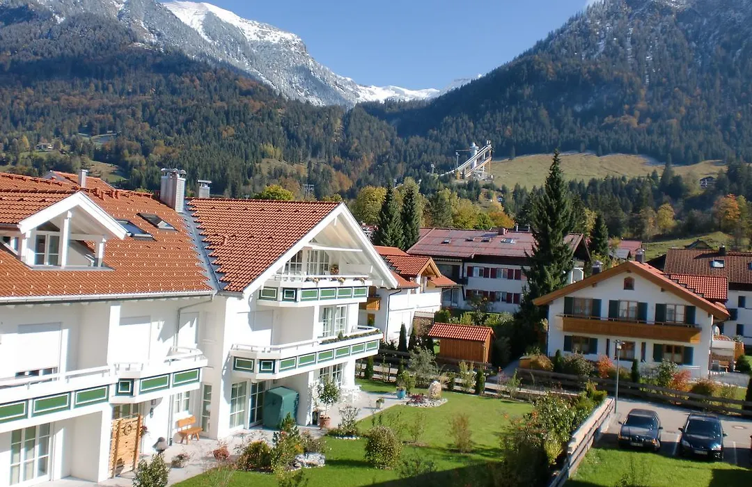 Alpenflair Ferienwohnungen Whg 214 Schanzenblick-1